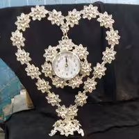 ساعت رومیزی قلبی آفتابگردان برنجی با آبکاری نقره 