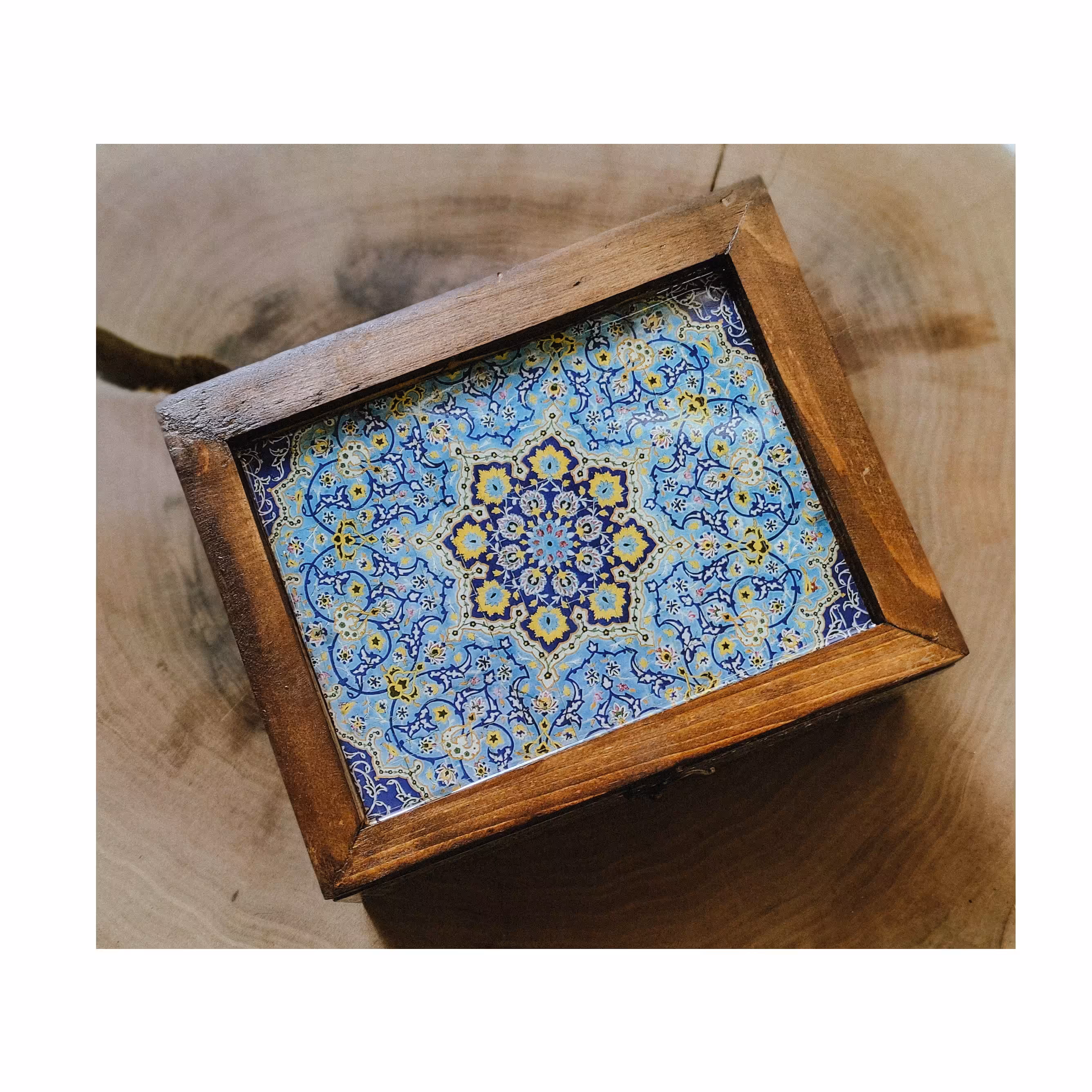 جعبه پذیرایی چوبی 