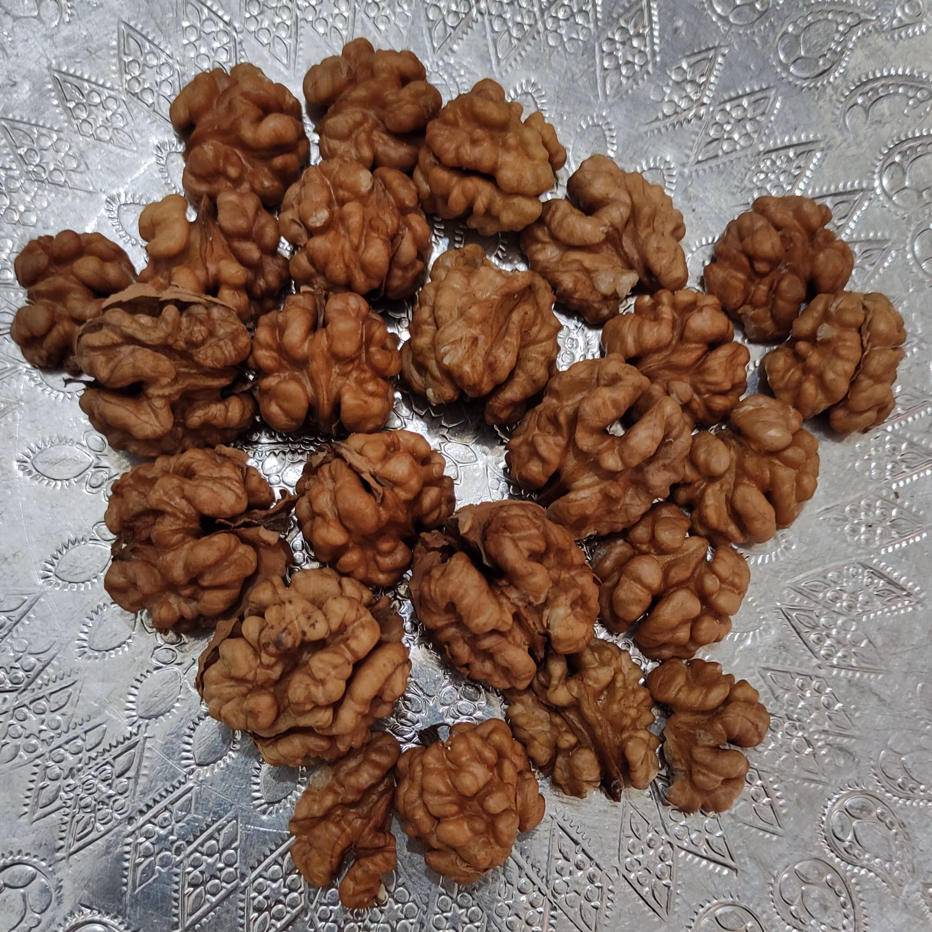 مغز گردو سفید تازه یک کیلویی محصول امساله چرب و خوشمزه