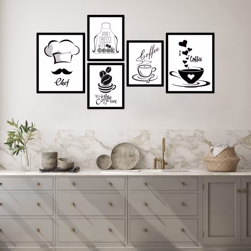 تابلو دکوراتیو فانتزی طرح آشپزخانه وتکست مشکی با زمینه سفید پنج تکه