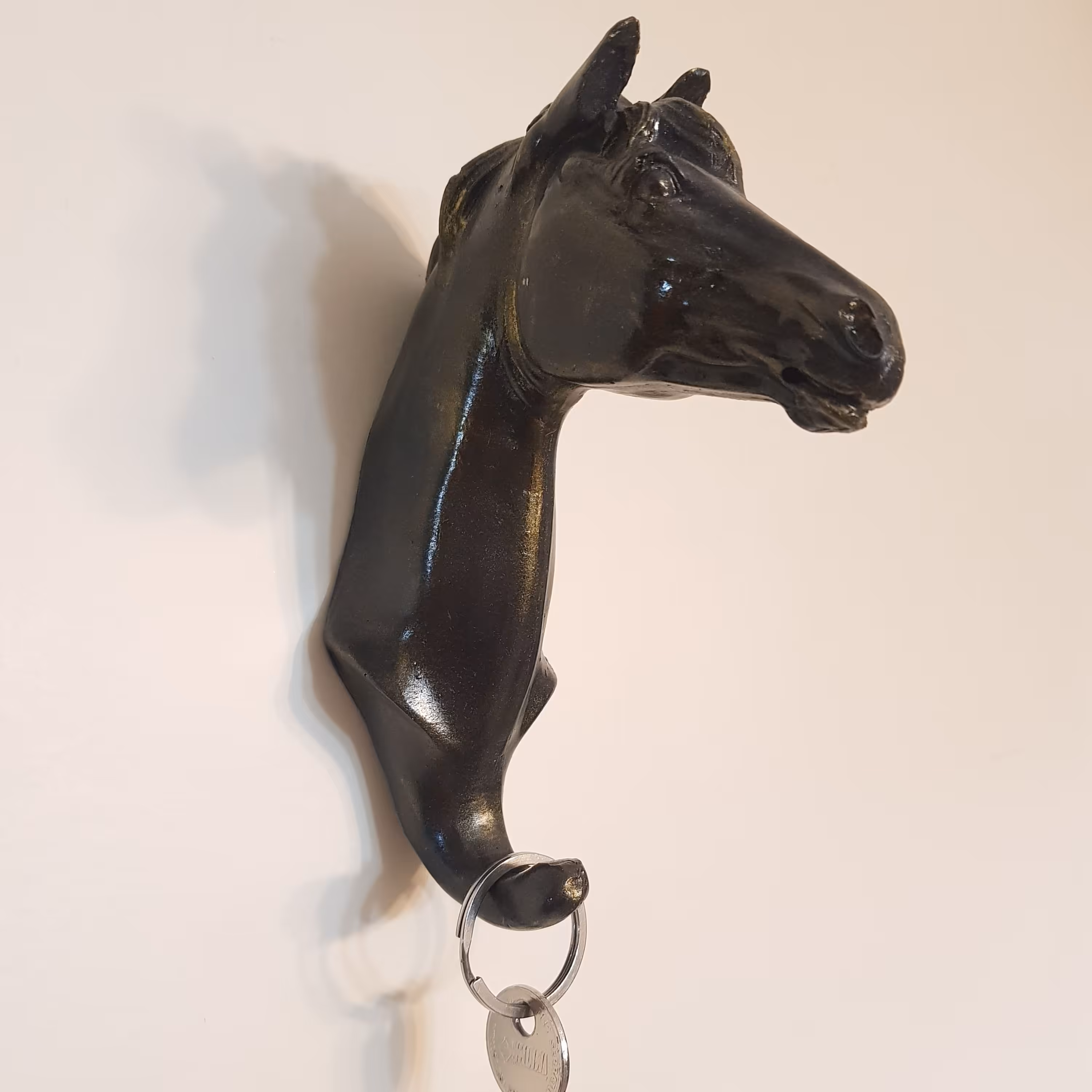 مجسمه جاکلیدی اسب