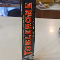 شکلات توبلرون (toblerone)  تلخ 100 گرمی اصل