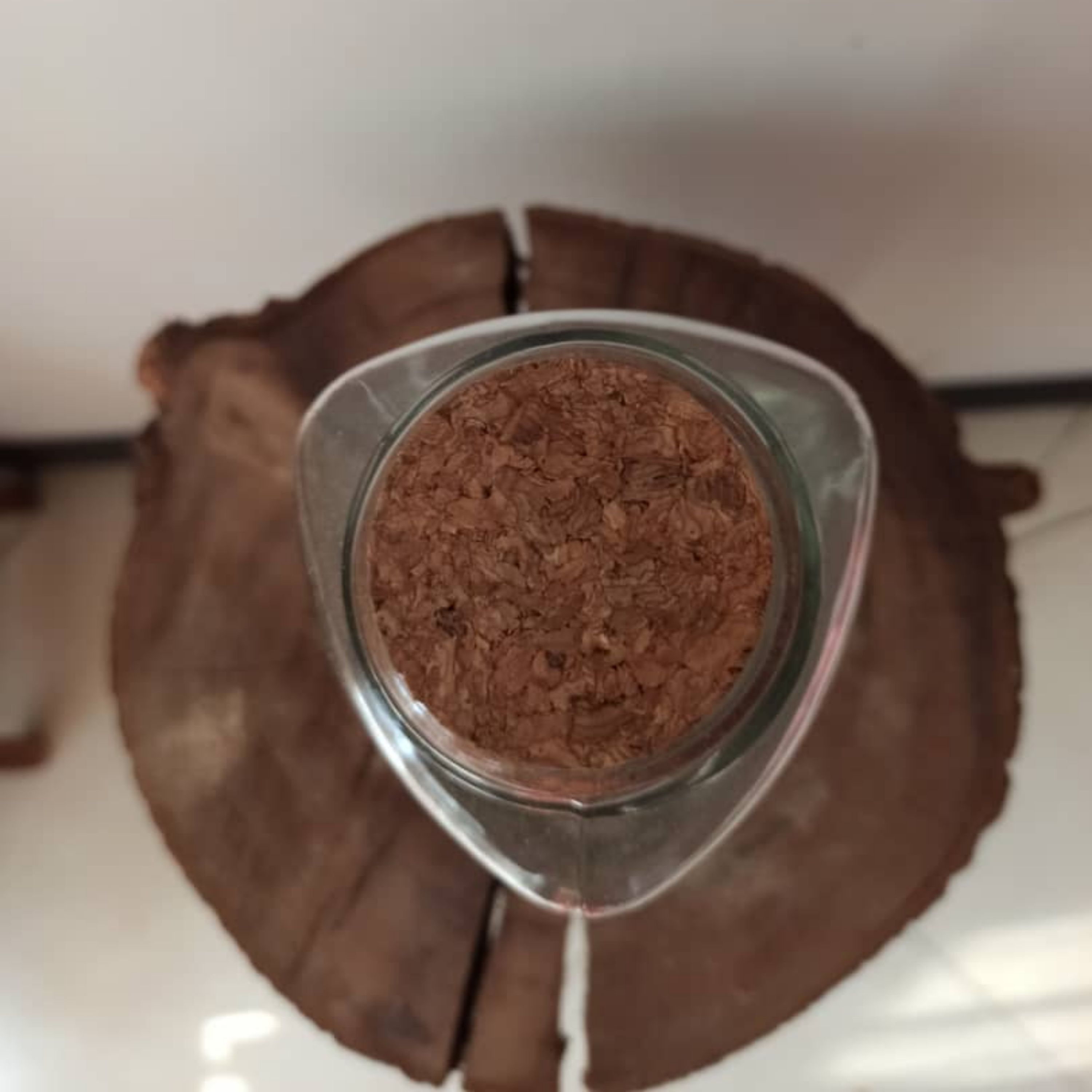 بطری شیشه ای درب دار مثلثی