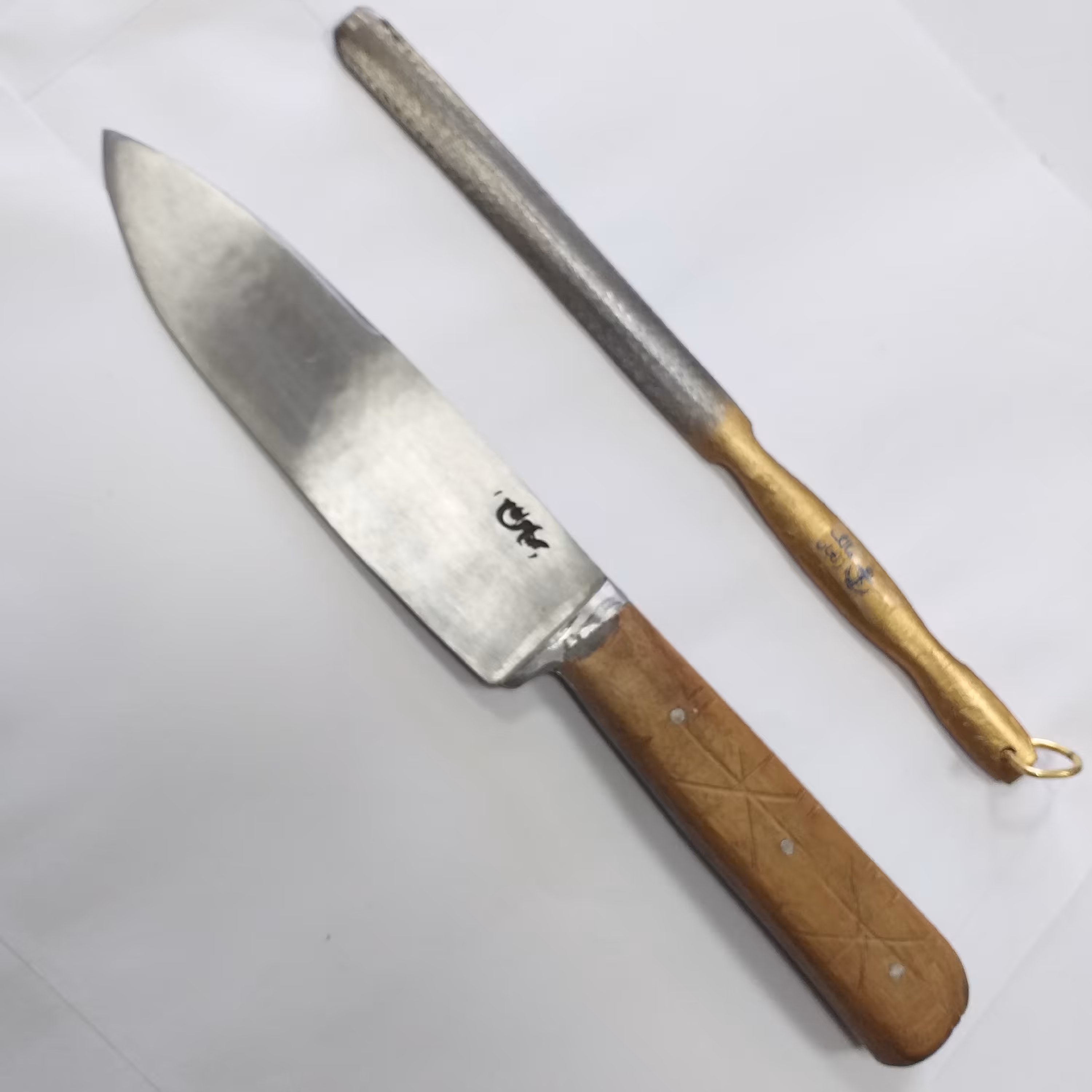 ست چاقو قصابی زنجان ست دو عددی یکعدد چاقو 27 سانت با یکعدد مصقل 25سانت فولادی فنرزنجان دست ساز  زنجانی چاقو زنجان 