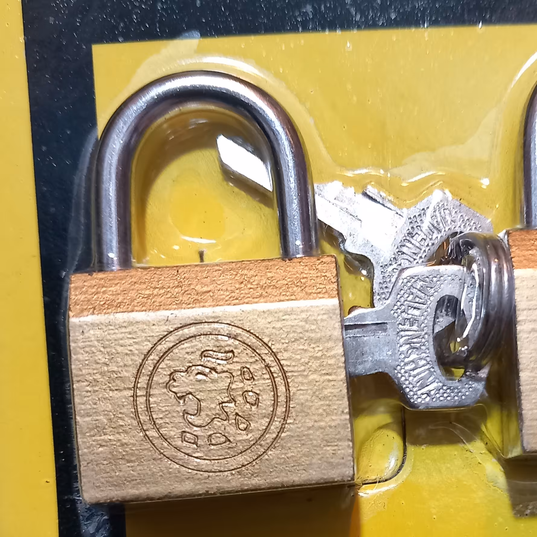 قفل سایز 25 هزینه ارسال پست پسکرایه 