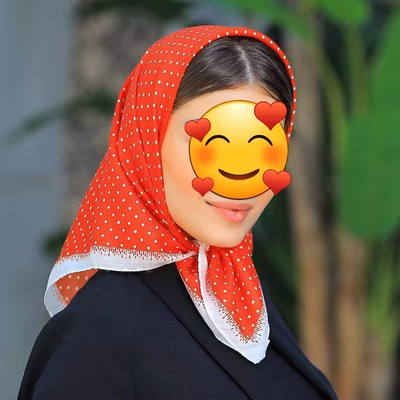 مینی اسکارف خال خالی