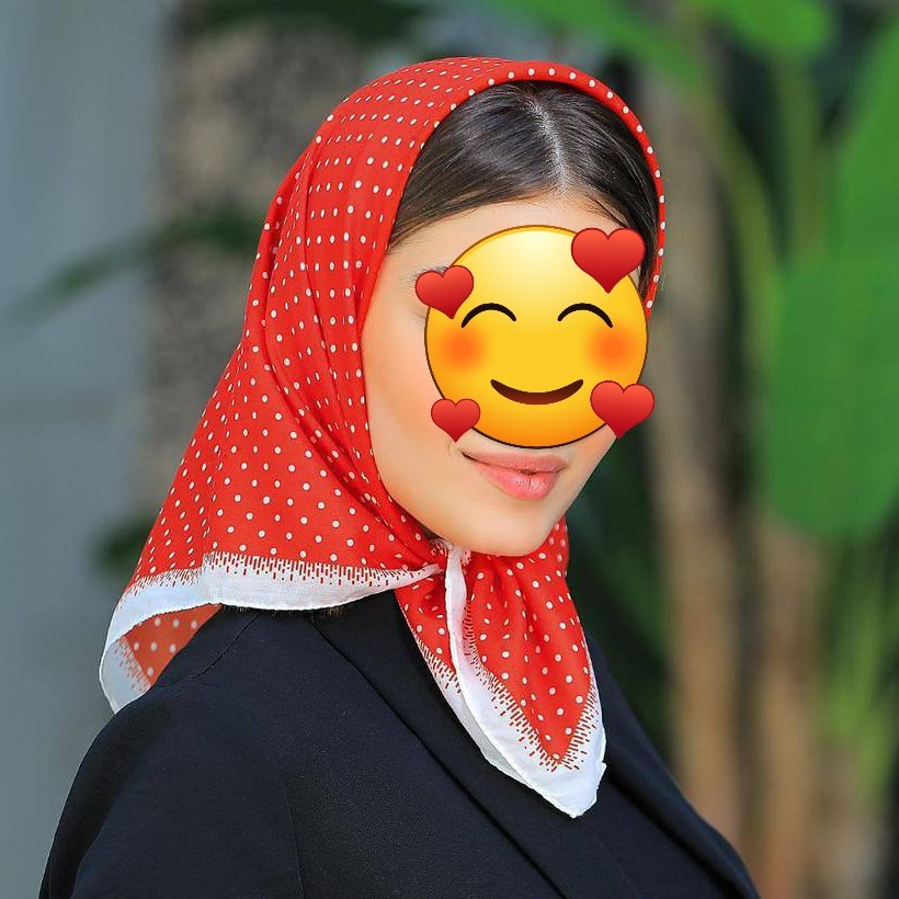 مینی اسکارف خال خالی