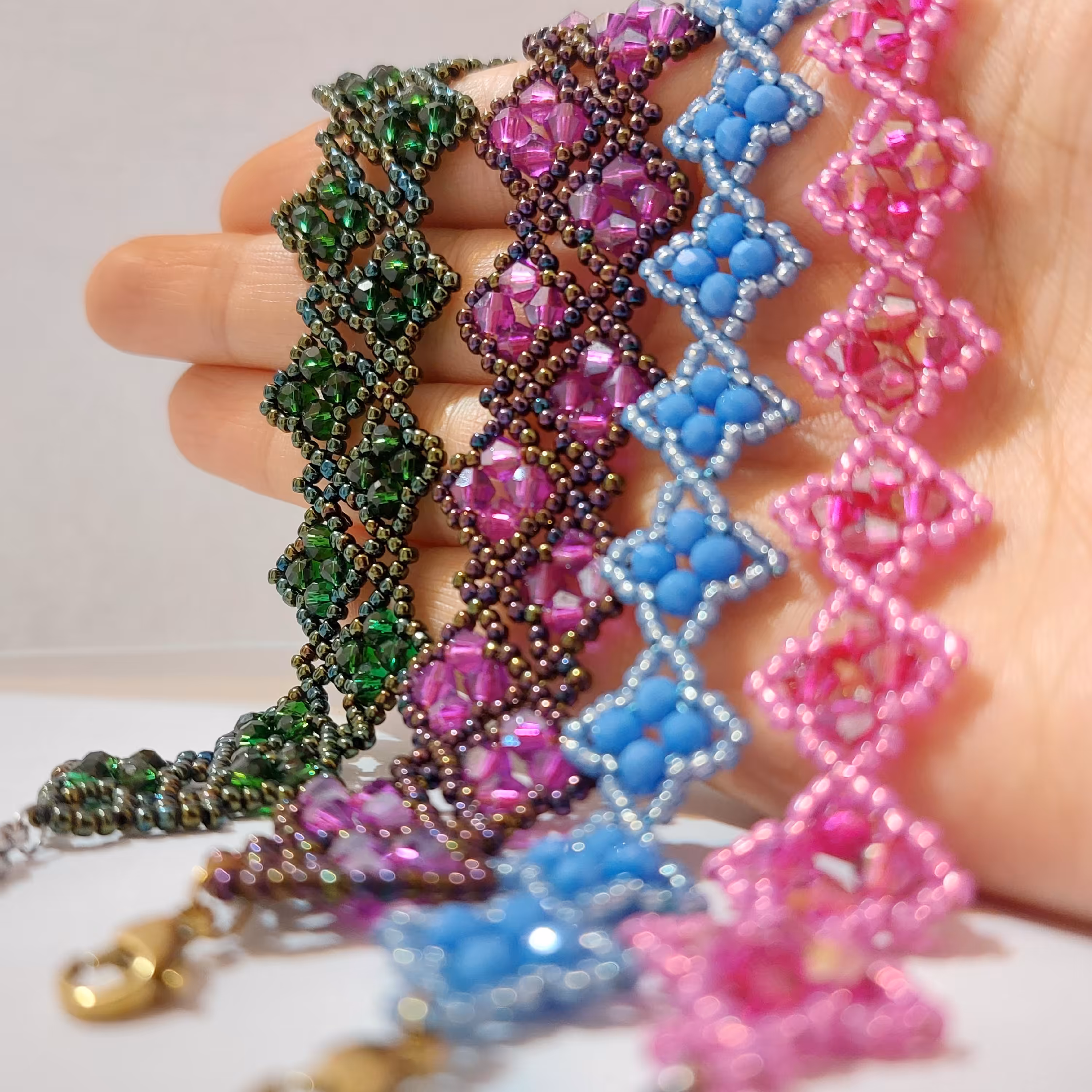 دستبند دستدوز ( پهن و ظریف)