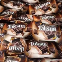 شکلات کنجدی کاکائویی تکسان تازه و خوشمزه 200 گرم آجیل و خشکبار مهران 