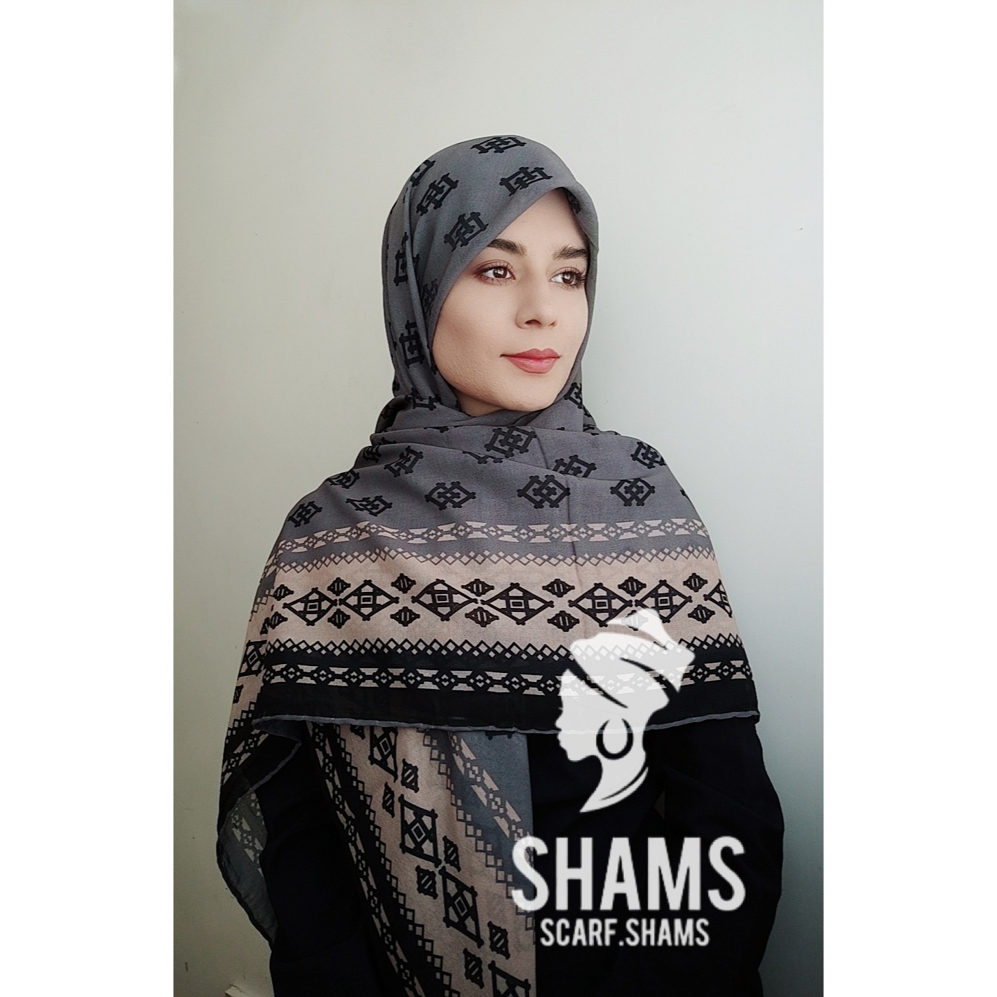 روسری نخی دور دست دوز زنانه قواره 140 بزرگ تک رنگ طوسی با ارسال رایگان قیمت مناسب