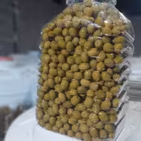 زیتون کنسرروی ویژه  خوش رنگ خوش طعم