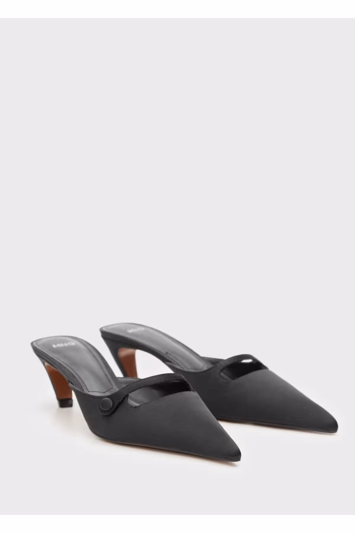 کفش پاشنه کلاسیک مشکی زنانه ساتن با اورجینال MANGO