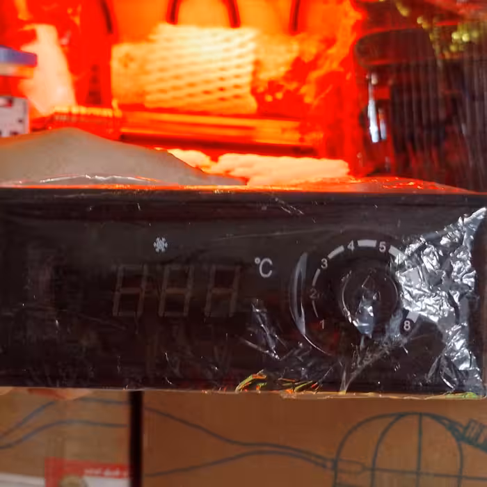 ترموستات یخچال ویترینی الکترو استیل