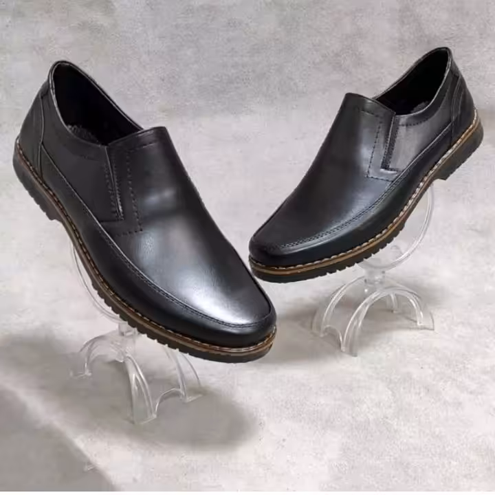 کفش  چرم  مردانه مجلسی اداری اسپرت رسمی مدل منچستر محصول تکوتوک مشهد