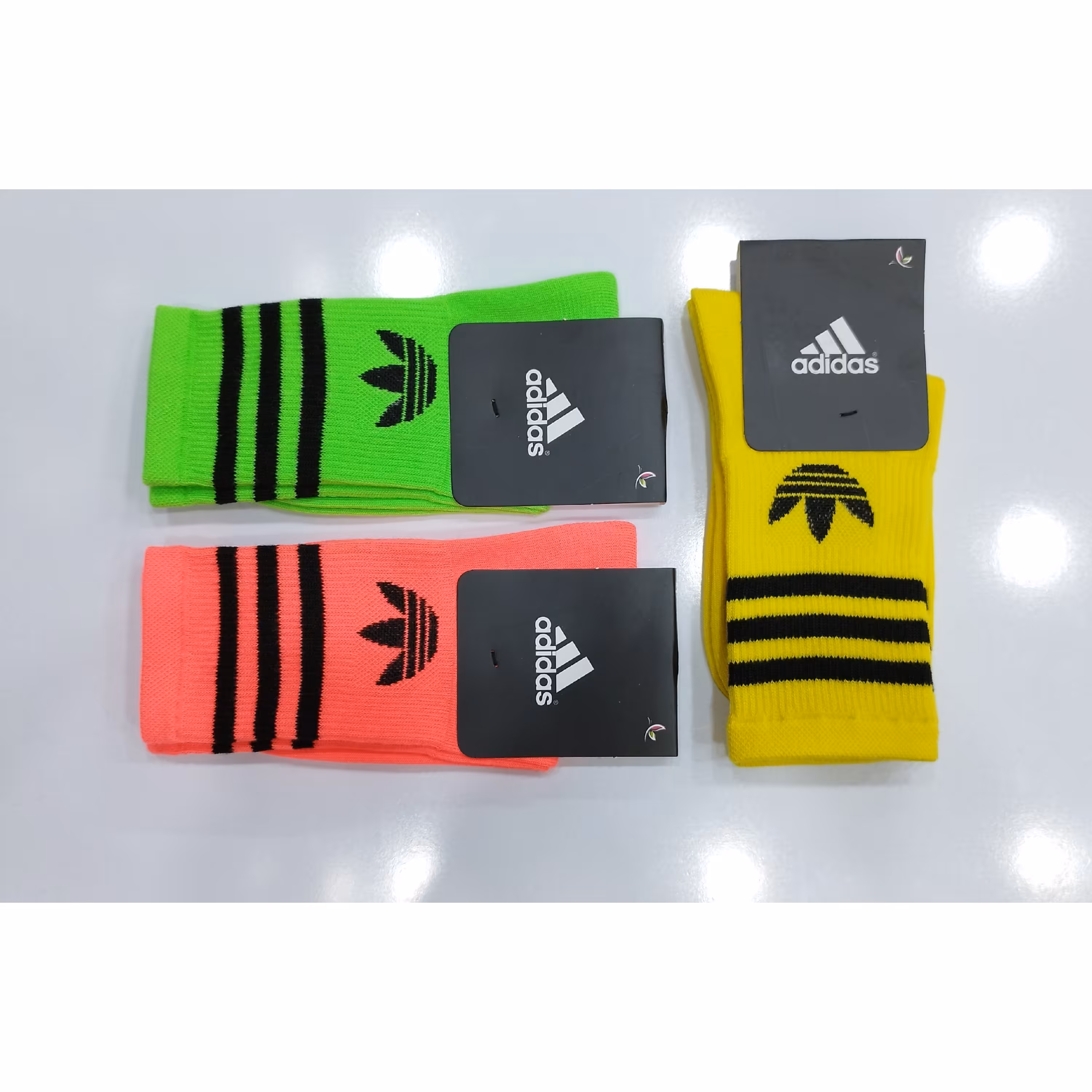 جوراب ساق دار ورزشی طرح  آدیداس