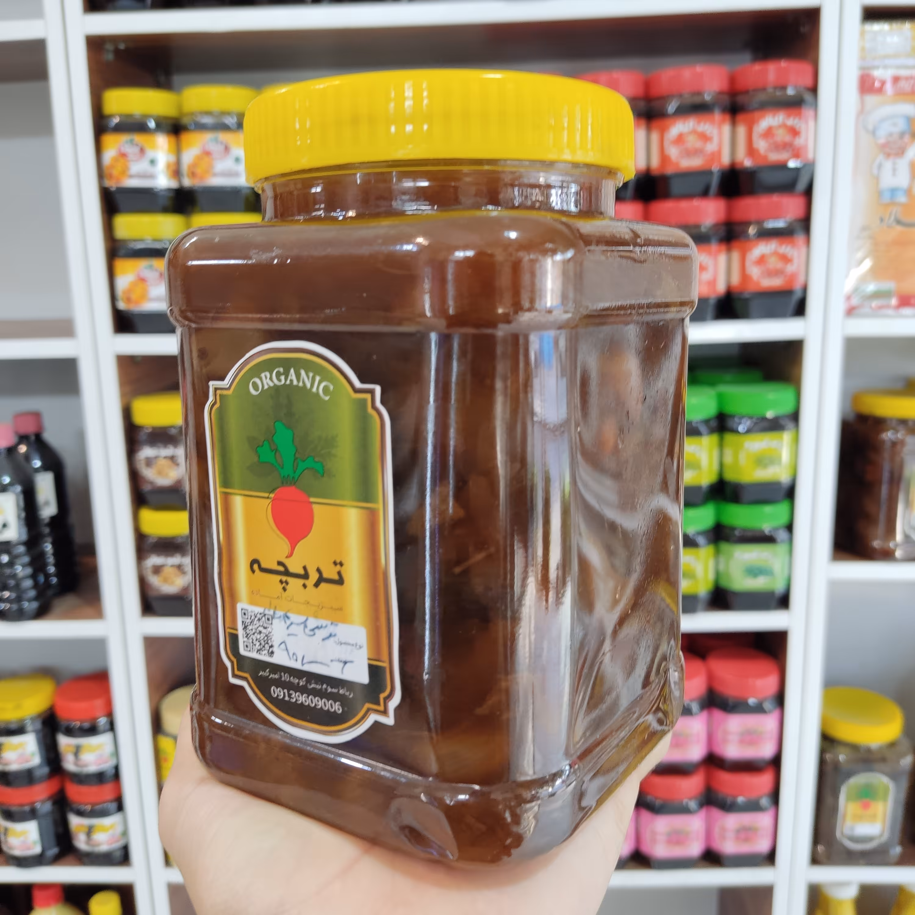 ترشی سیر  خانگی 4 ساله ضرف 1.5 کیلویی