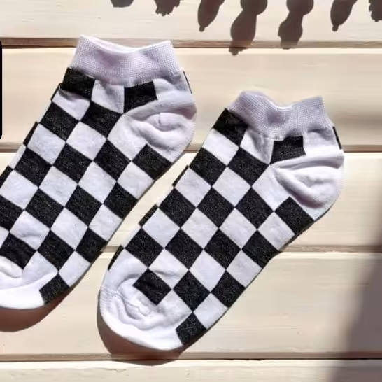 جوراب شطرنجی