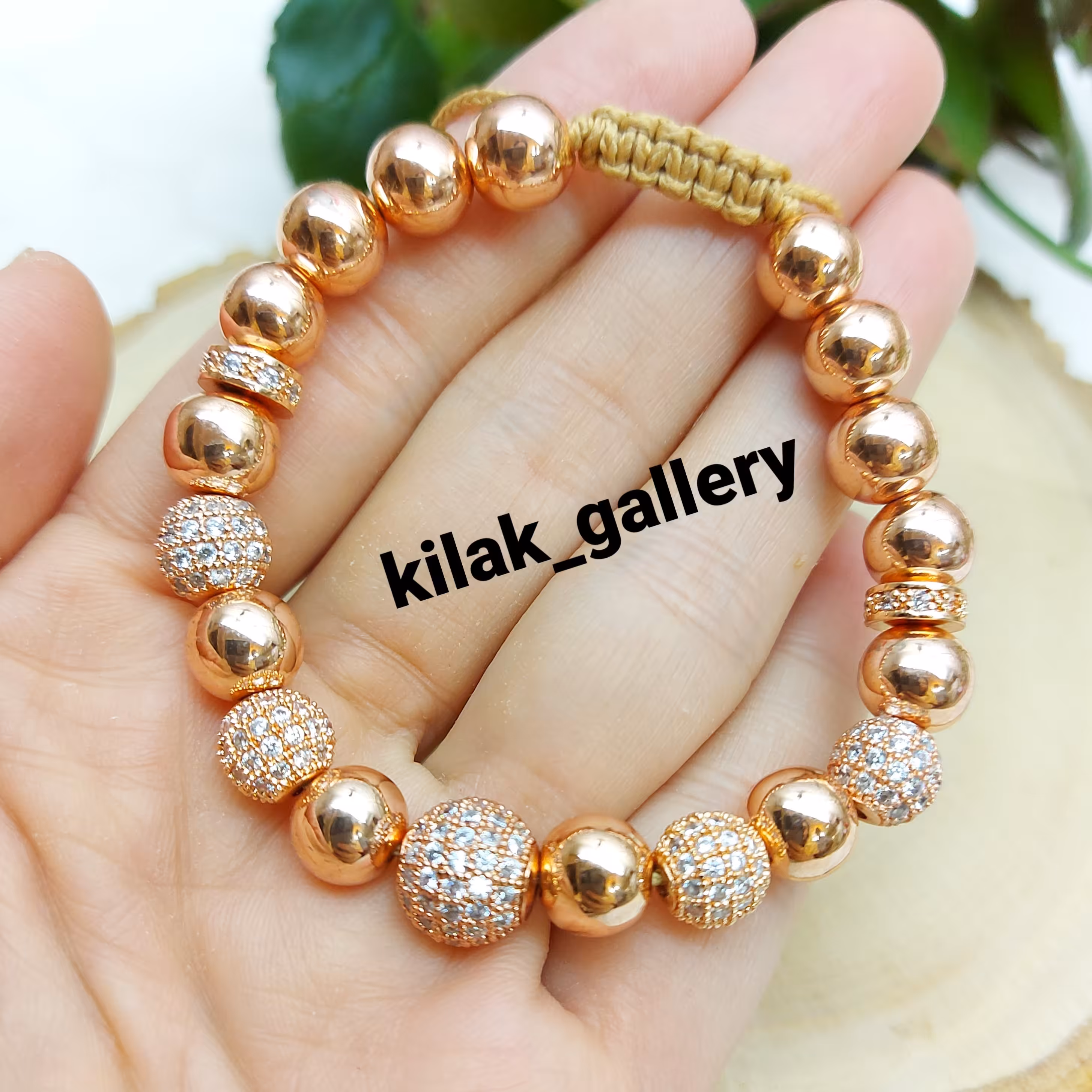 دستبند حدید  رزگلد با گوی های سوارسکی