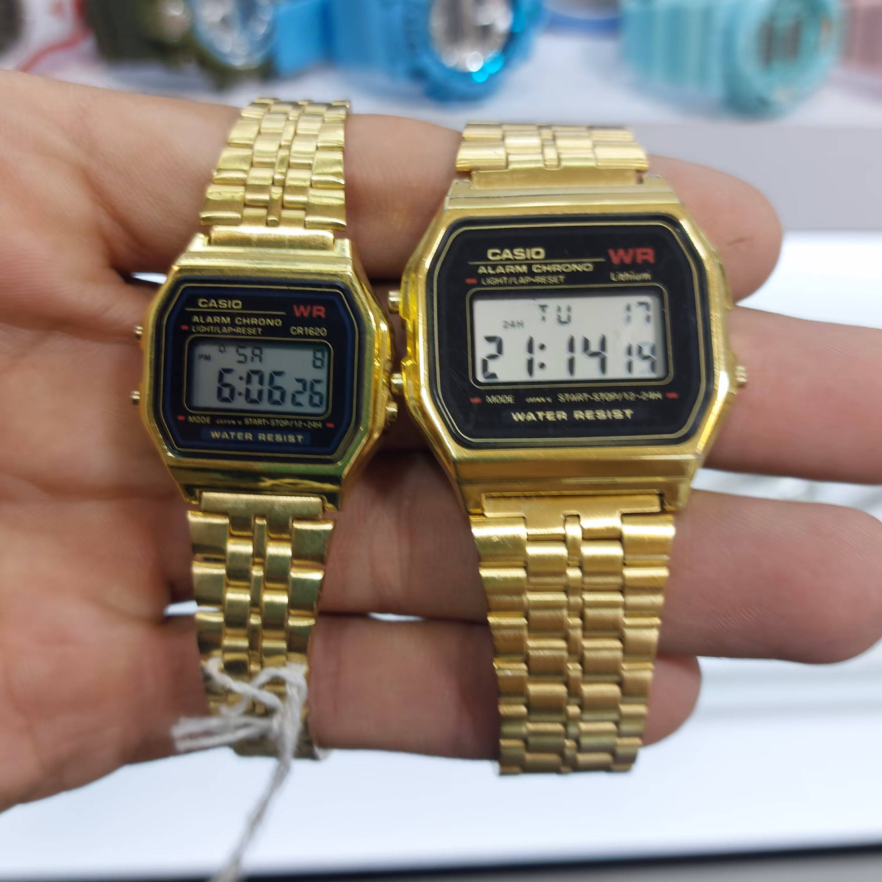 ساعت کلاسیک کامپیوتر ی کاسیو بسیار باکیفیت مردانه و زنانه ضد اب در حد دست شستن  دارای تاریخ شمارفیمت تک می باشد