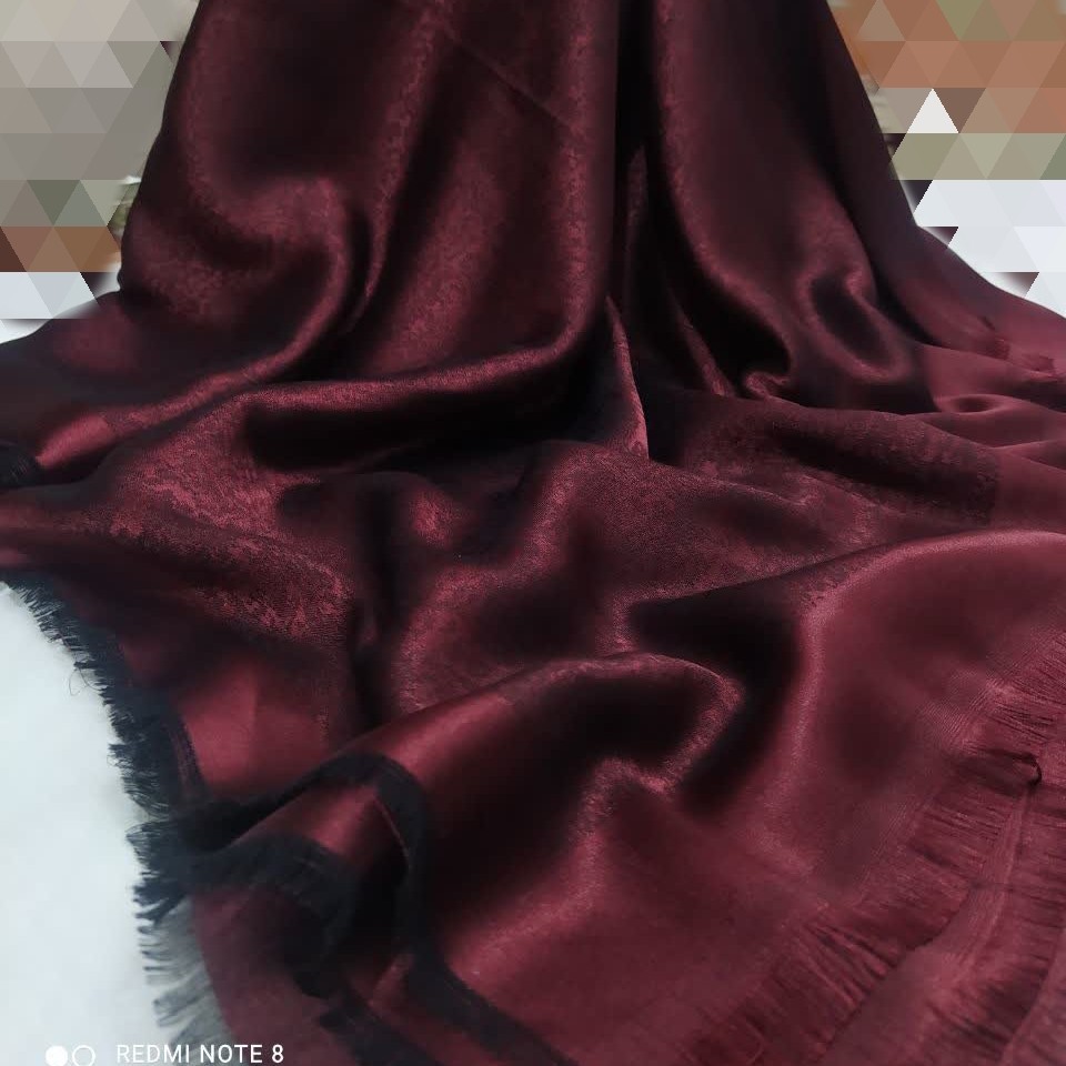 روسری پتیته ابریشمی عنابی قواره 140 