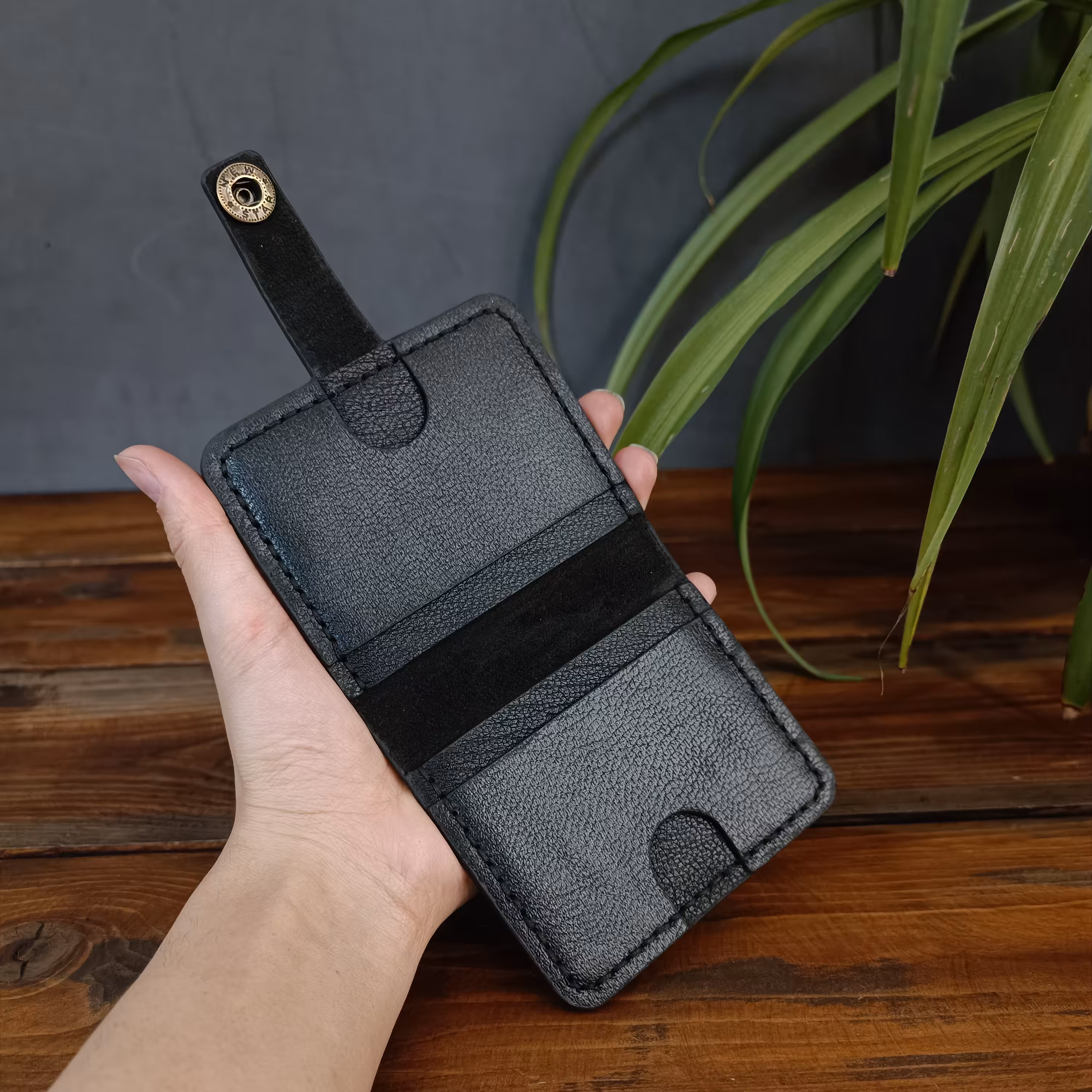 جا کارتی چرم طبیعی