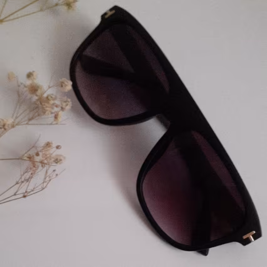 عینک مردانه عینک یو وی 400 عینک uv 400 عینک دودی عینک آفتابی عینک اورجینال عینک برند عینک ضد اشعه عینک دودی مردانه مشکی 