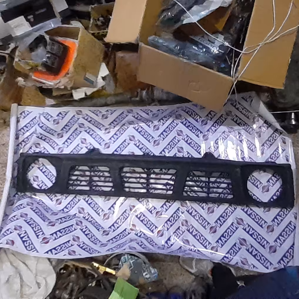 جلوپنجره طرح سافاری مناسب نیسان پاترول 