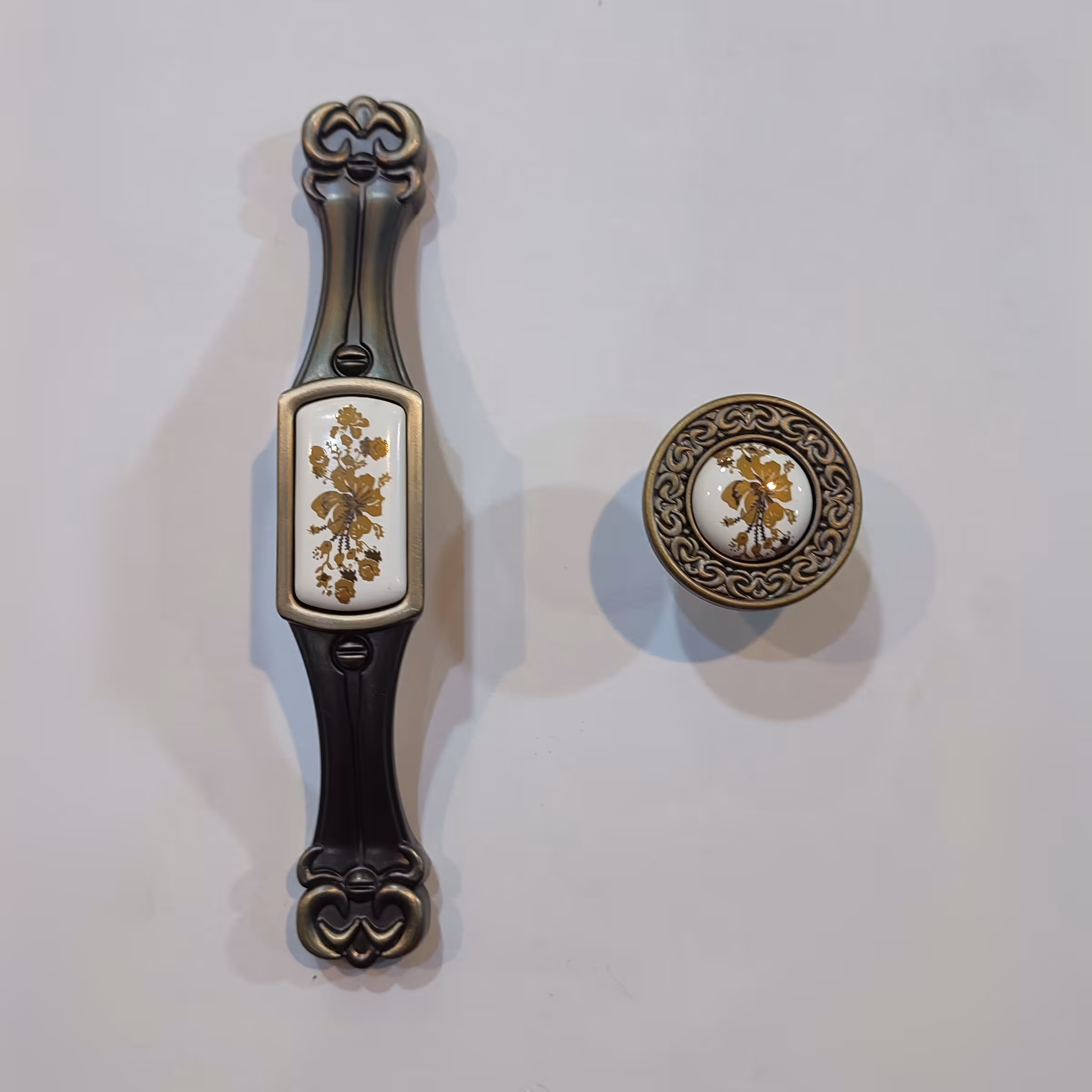 دستگیره کابینت زیتونی ست 12.8cm و تک پیچ