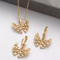 نیمست برندYSX مدل پروانه نگین دار رنگ طلایی ثابت و ضد حساسیت