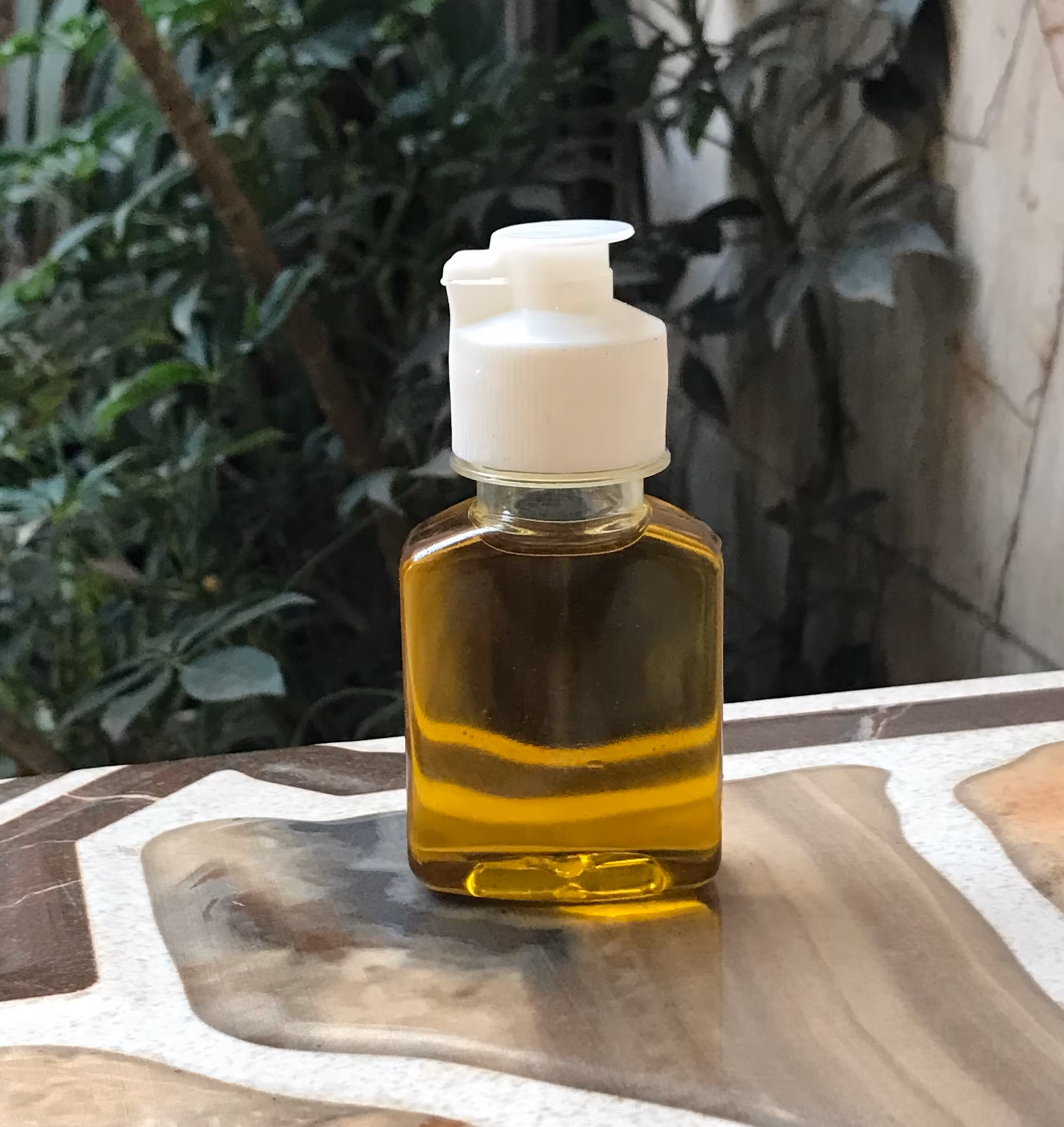 روغن زیتون طبیعی  رودبار اصل(ارسال رایگان)