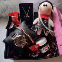 باکس هدیه ولنتاین دخترانه زنانه