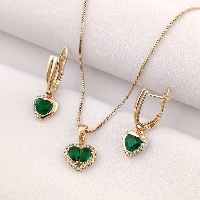 نیمست قلبی زمرد برند ژوپینگ