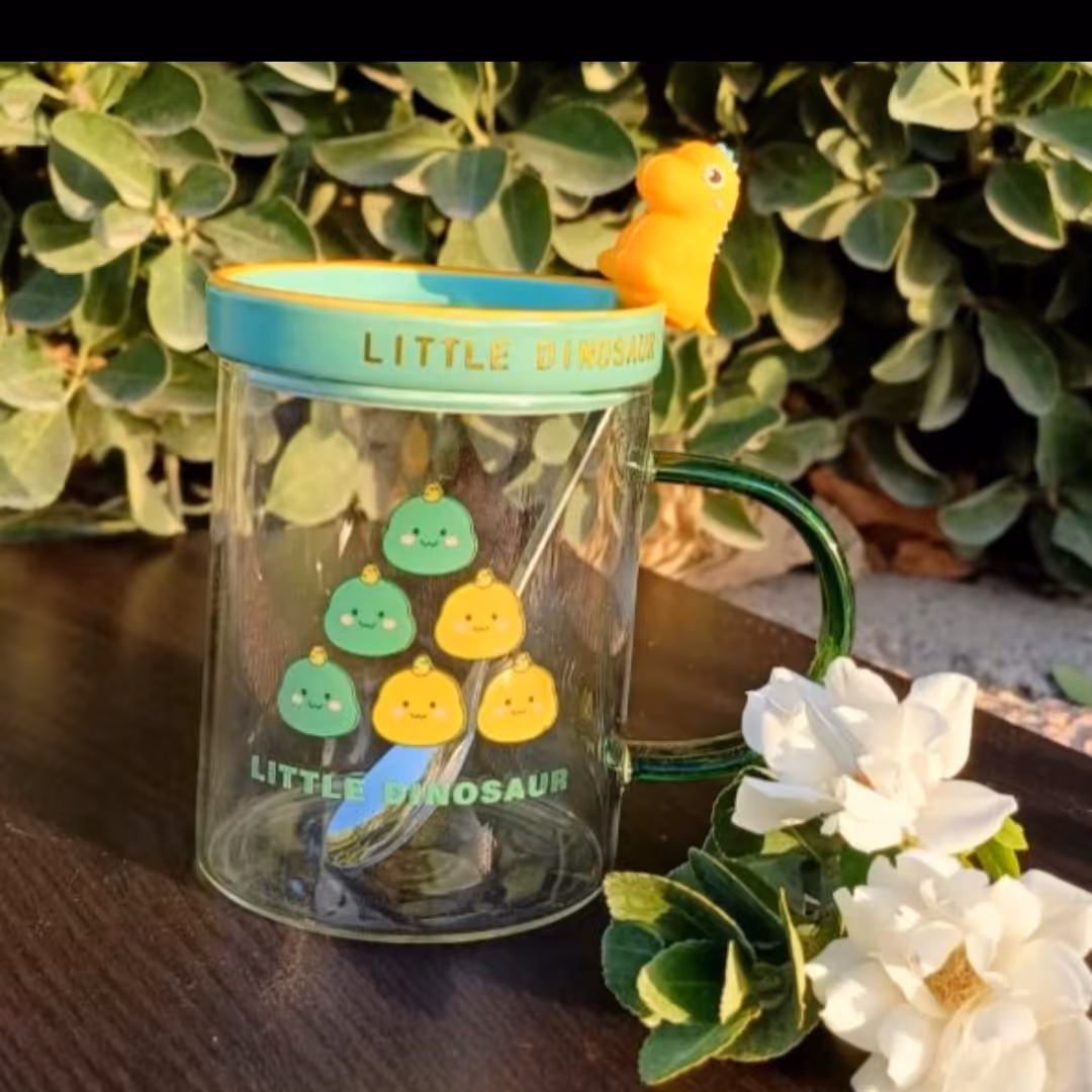 ماگ پیرکسی درب دار طرح دایناسور همراه باقاشقک مخصوص