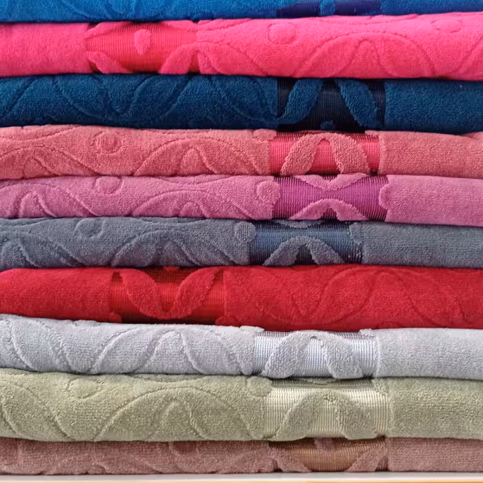 حوله حمامی برند محبوب ماندگار با حاشیه و طرح برجسته 