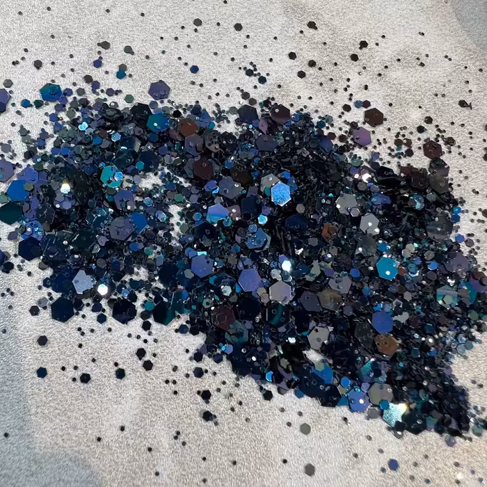 اکلیل مجیک  بلک شاین بی نظیر در بسته بندی 5 گرمی 