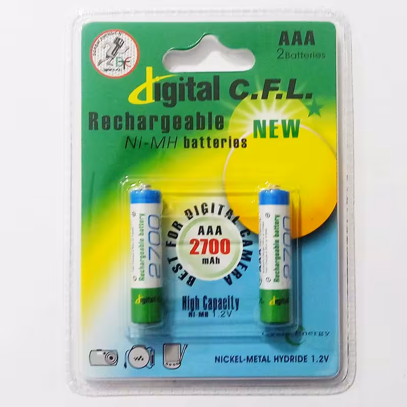 باتری نیم قلمی شارژی Digital C.F.L با ظرفیت 2700 میلی آمپر