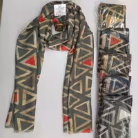 شال نخی پاییزه طرح هندسی گالری چاارقد(چارقد)