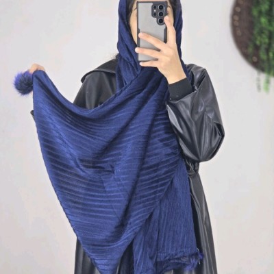 شال مخمل پلیسه درشت پومدار