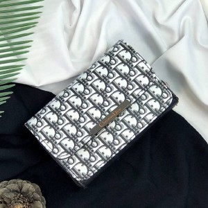 کیف مارک زنانه