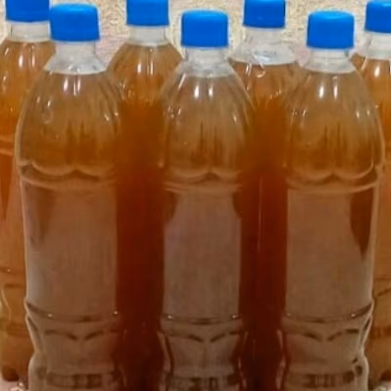 سرکه انگور وزن بطری یک ونیم لیتری  