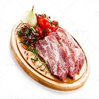 عکس گوشت قرمز با پیاز و گوجه | گرافیک با طعم تربچه