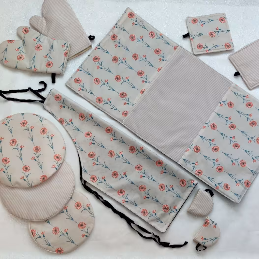 ست آشپزخانه یازده پارچه با بسته بندی زیبا