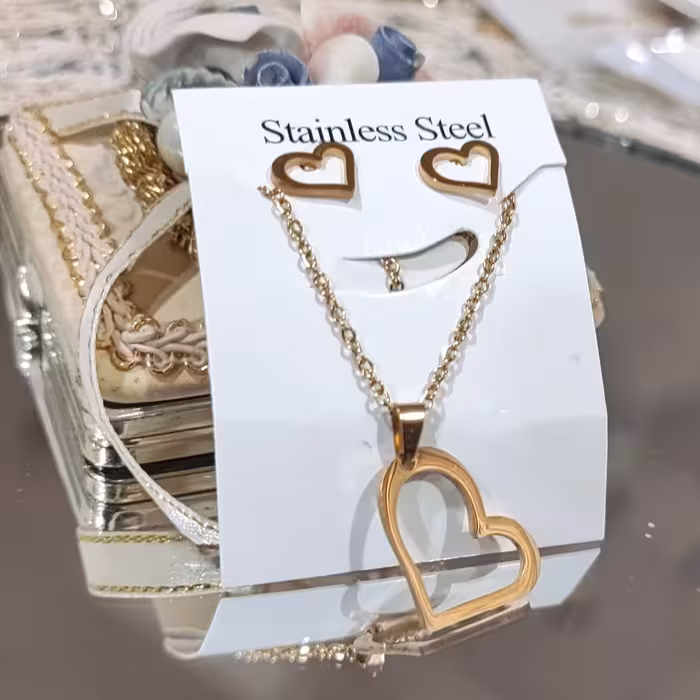 نیم ست نیمست استیل قلب رنگ ثابت طلایی
درجه یک بدون تغییر رنگ
