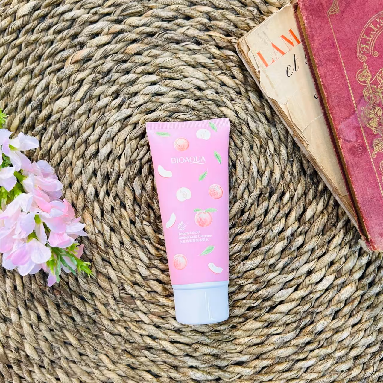 فوم شستشوی هلو بیوآکوا 