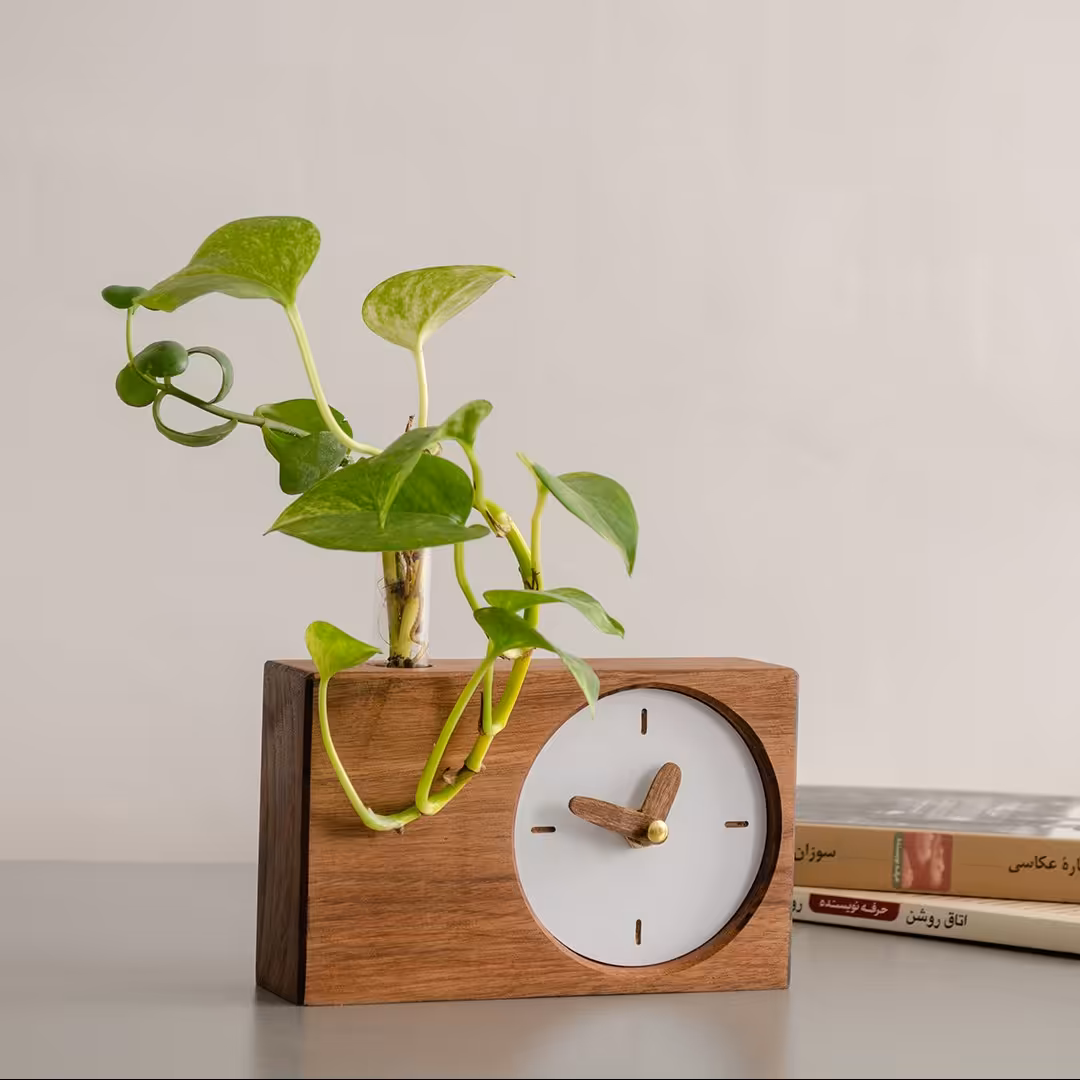 ساعت رومیزی چوبی مدل نیکا