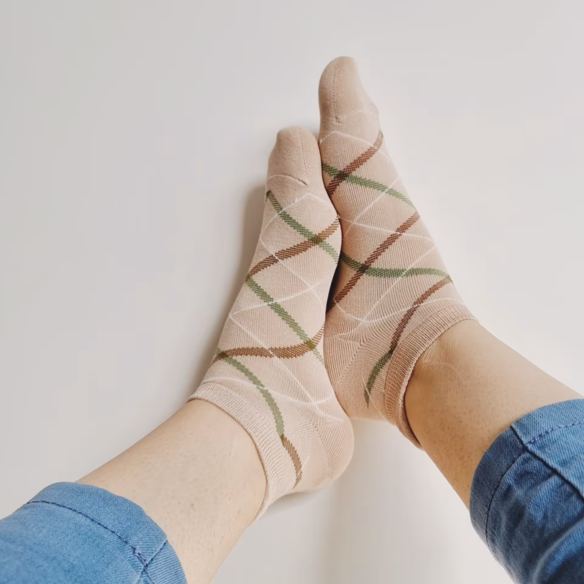 جوراب مچی سه پاشنه ی گلدوزی