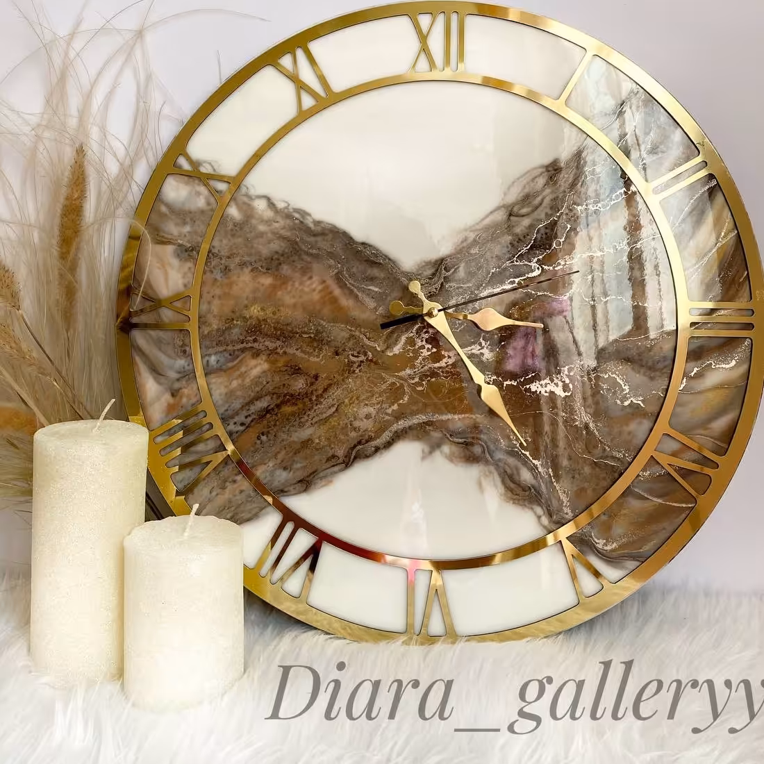 ساعت دیواری از جنس چوب و رزین شفاف