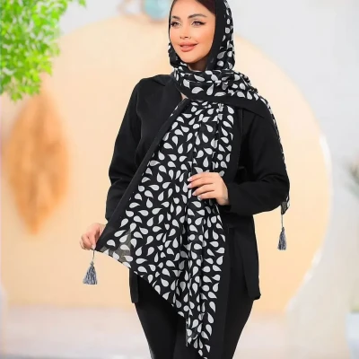 کالکشن چهار فصل شال نخی اعلا منگوله دار️قواره : 200×75