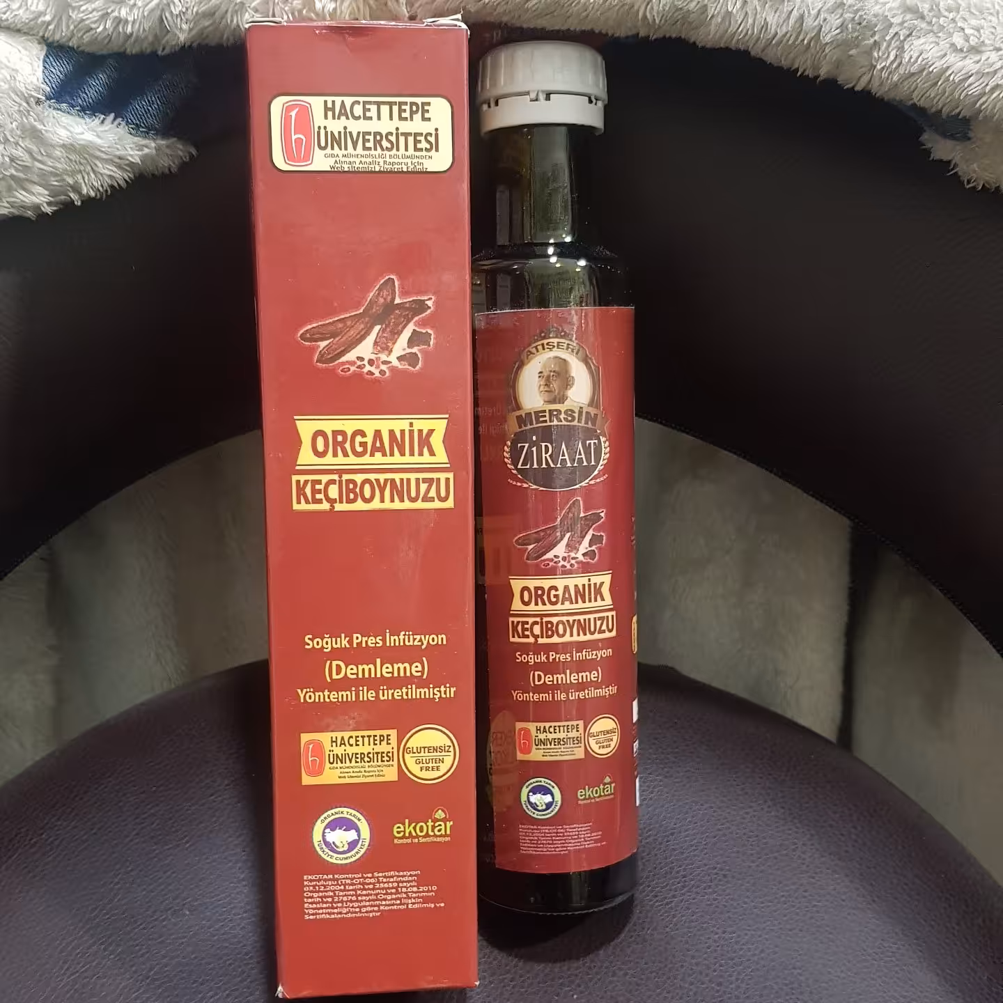 شیره خرنوب  اصل اورگانیک 500 میلی لیتر( 700 گرم  )