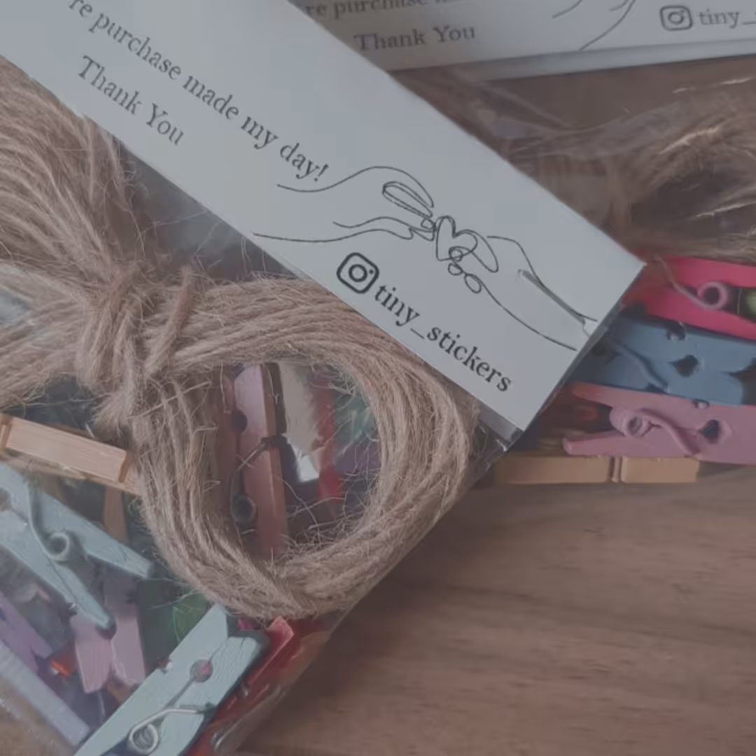 20 عدد گیره رنگی و 5 متر طناب کنفی نازک برای اویزون کردن عکسهاتون روی دیوار